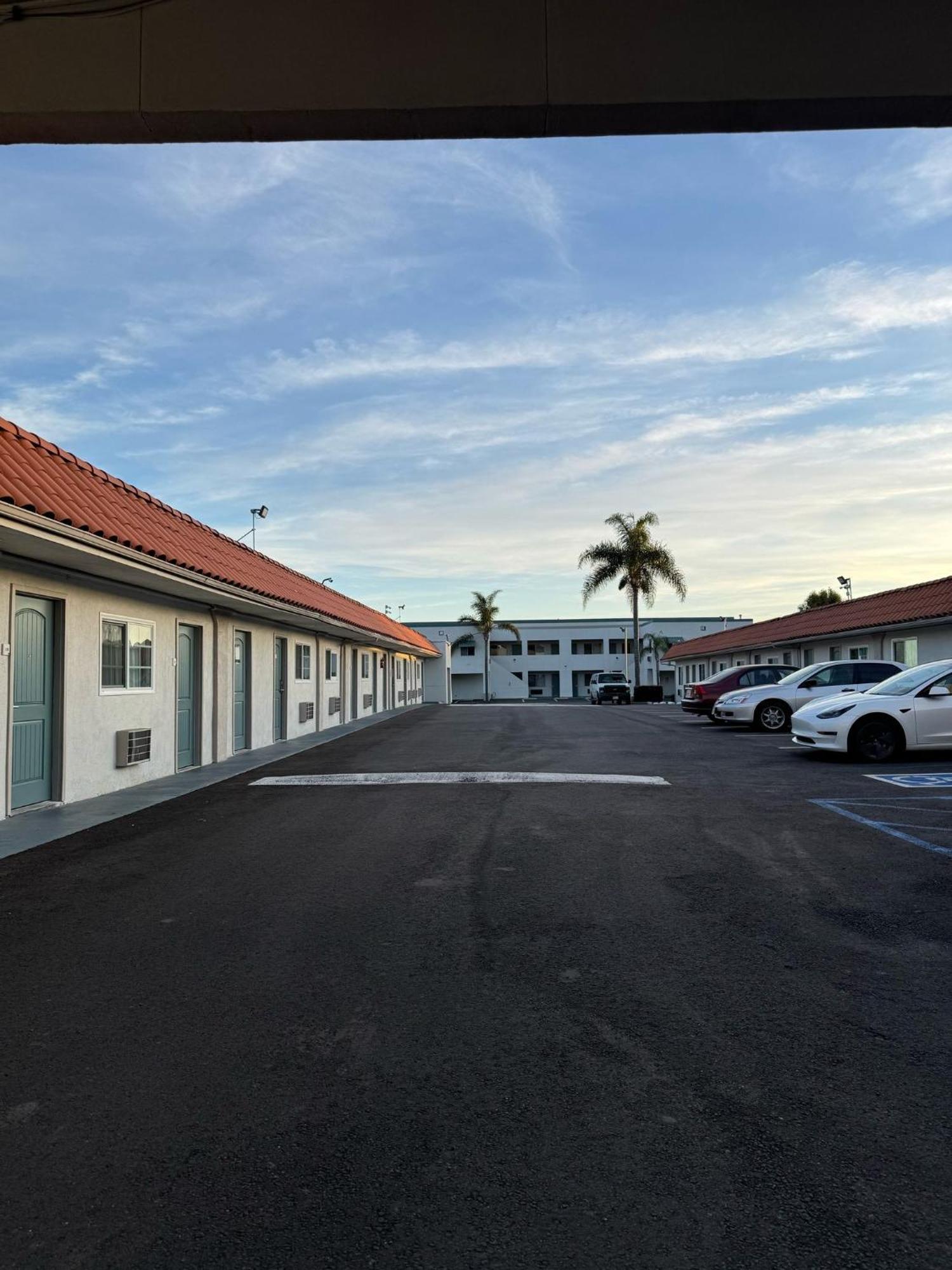 Rodeway Inn Ventura Exteriér fotografie